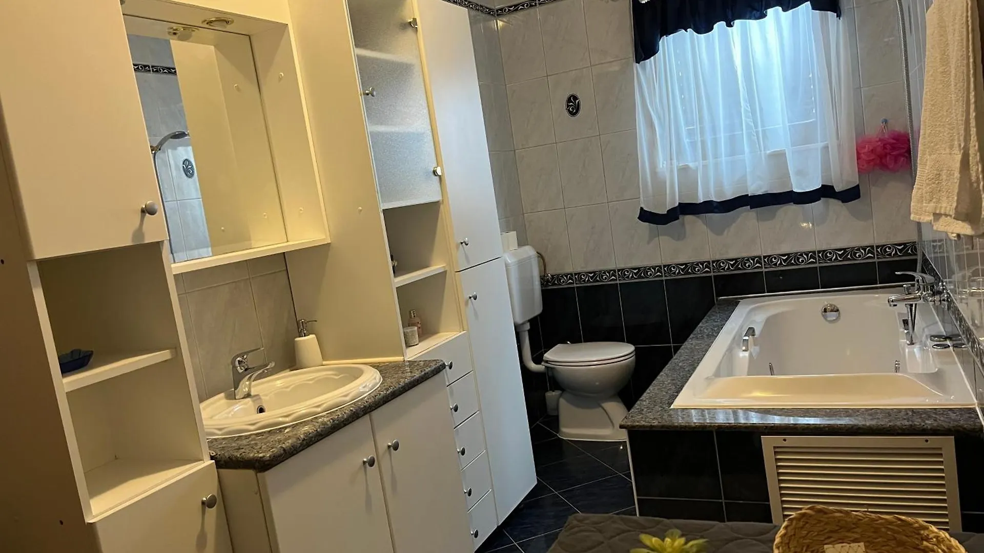 טרוגיר Luxury Sea View Apartment 20 M From The Sea 0*,  קרואטיה