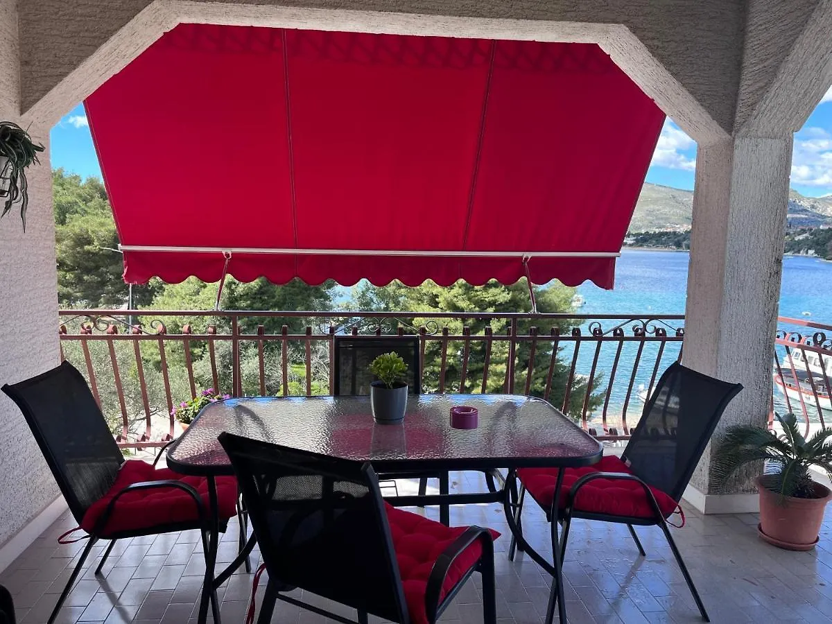 Luxury Sea View Apartment 20 M From The Sea Trogir 0*,