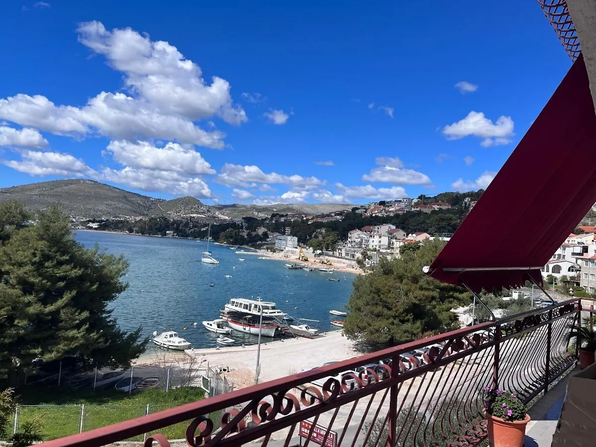 Luxury Sea View Apartment 20 M From The Sea Trogir