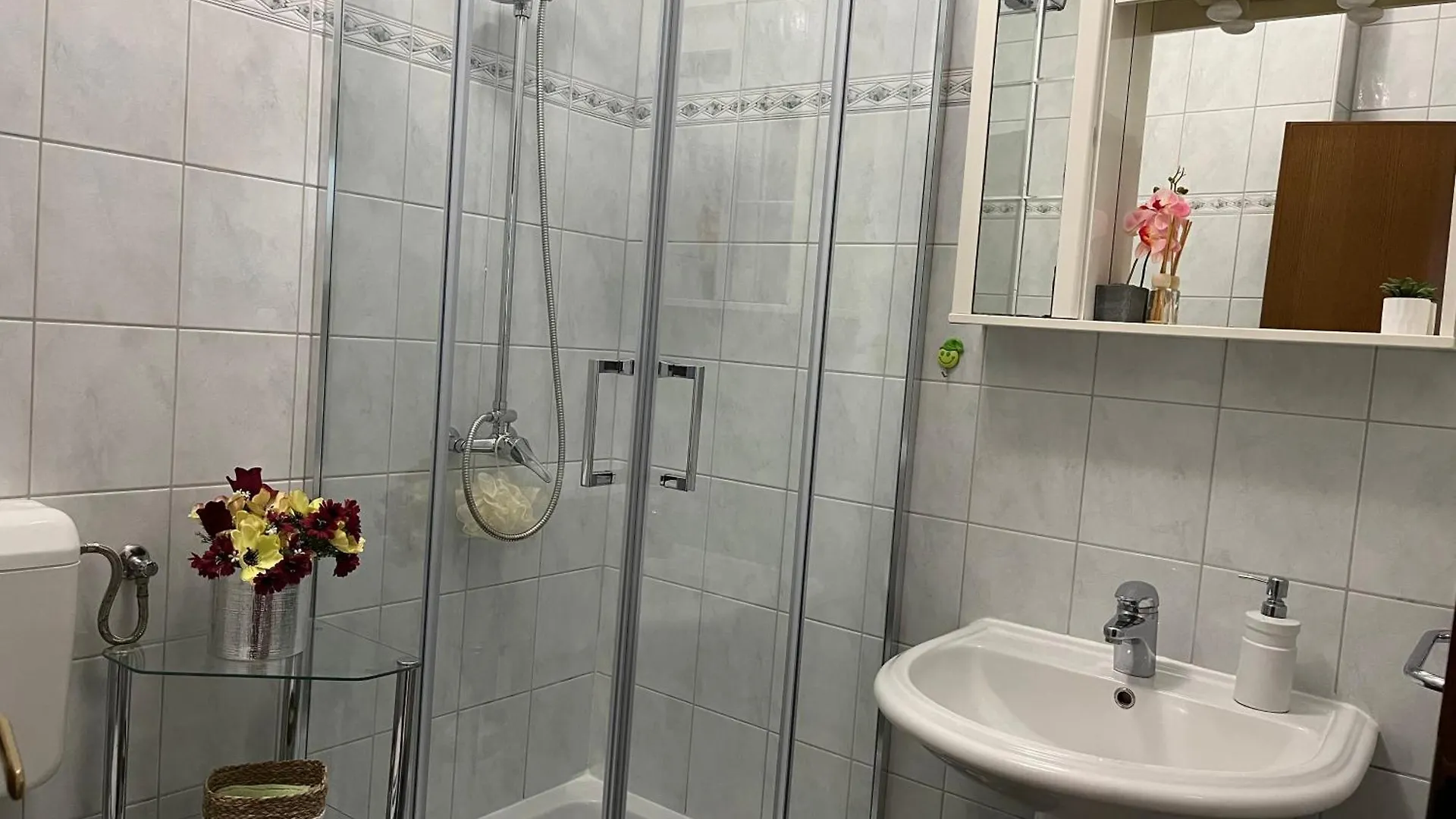 Luxury Sea View Apartment 20 M From The Sea Trogir
